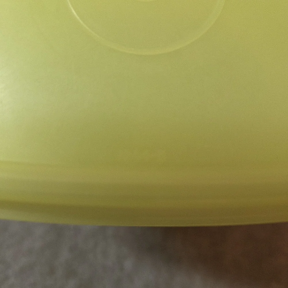 Vintage 1970's Tupperware Yellow Shelf Saver Refrigerator Container 1243-5